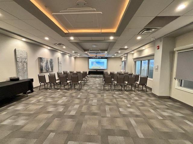 Executive Residency By Best Western Calgary City View North Exteriör bild